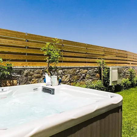 Marvelous Rethymno Kokushibo 2 Bedrooms Front Private Outdoor Swimming Pool And Hot Tub Willa *